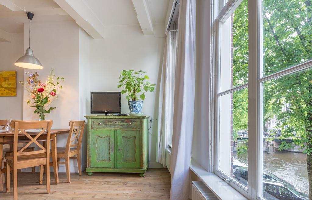 Canal View Amsterdam Apartment Экстерьер фото
